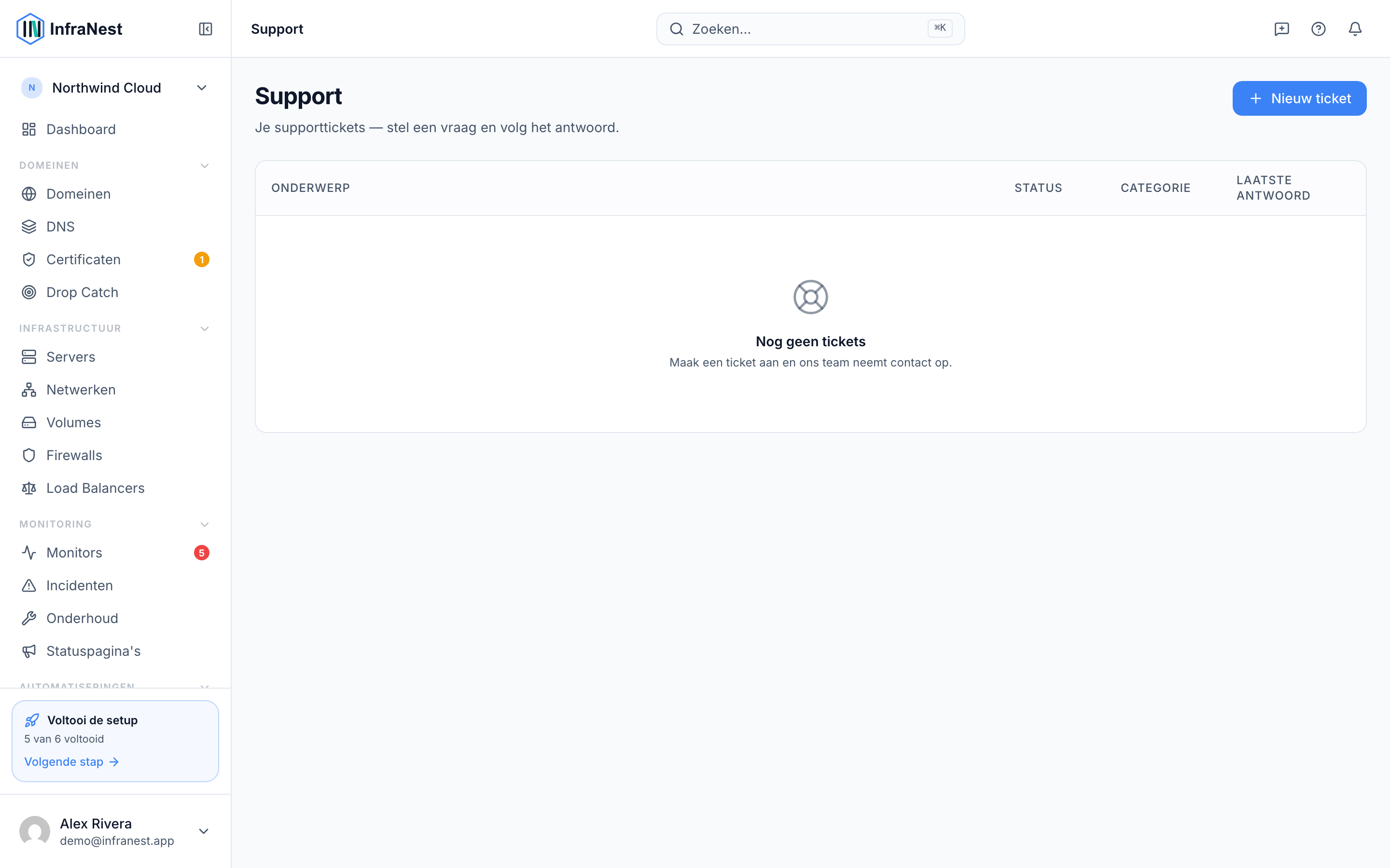 Contact opnemen met support en een ticket volgen